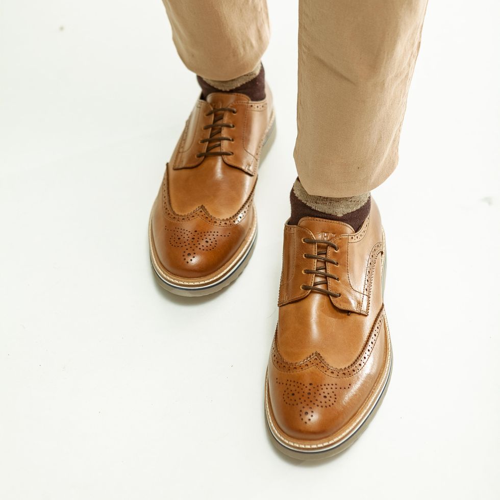sapato derby brogue masculino